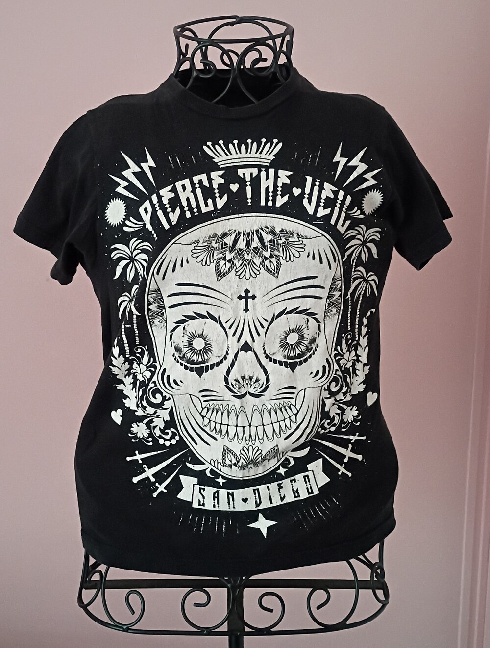 Vintage Rare Pierce The Veil Sugar Skull Black And White Graphic Tee Size XS